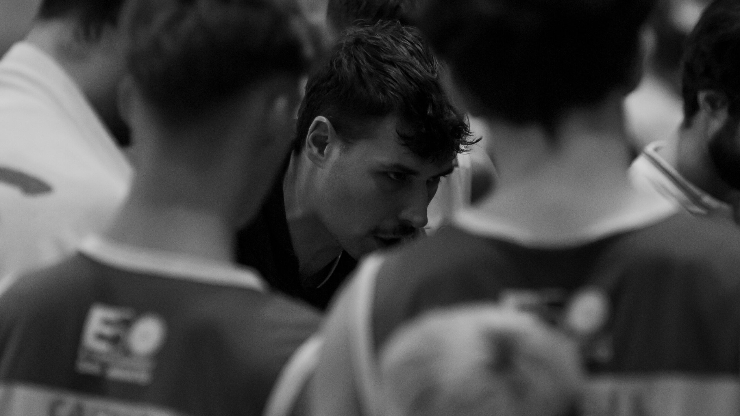 In foto: Capitan Stefano Capozio dà la carica al time-out